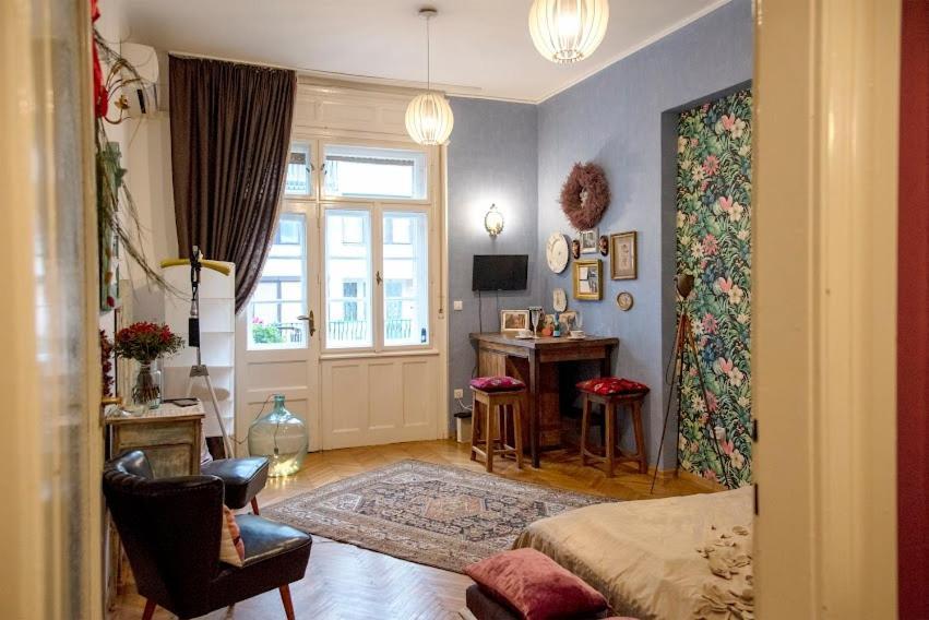 Blumen Apartment Budapest Esterno foto